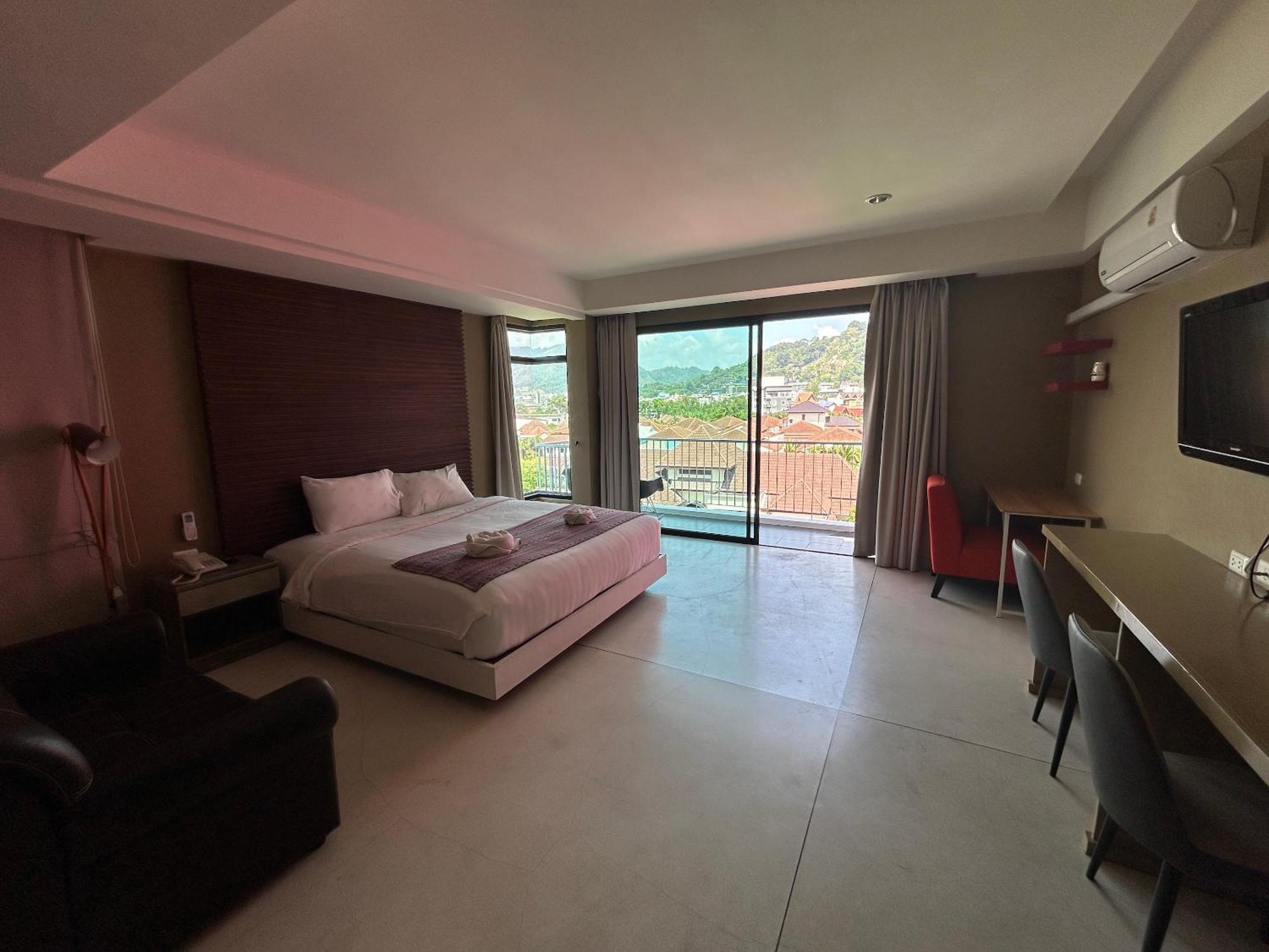 Coco Boutique Hotel Patong الغرفة الصورة